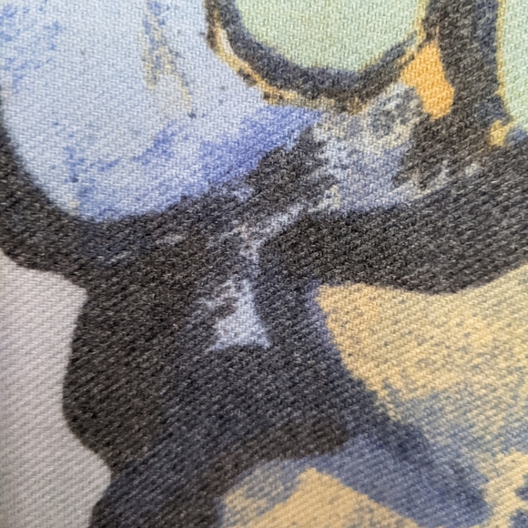 Large Wrap - Picture 3 of 7